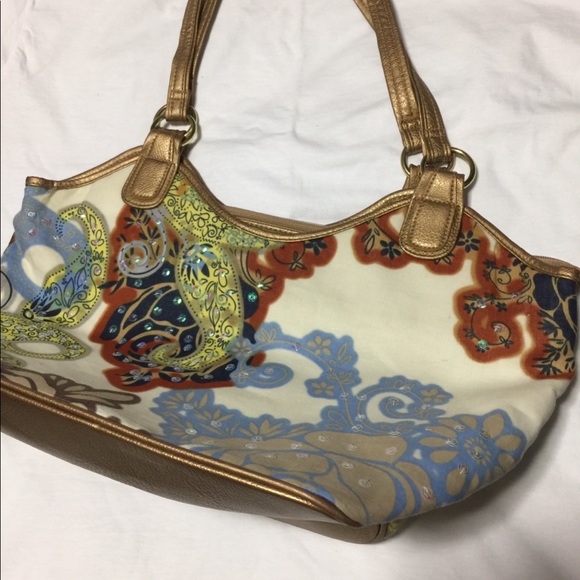 Purse - Picture 1 of 4
